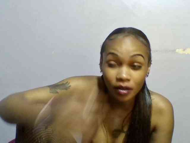 Girls-next-door webcam