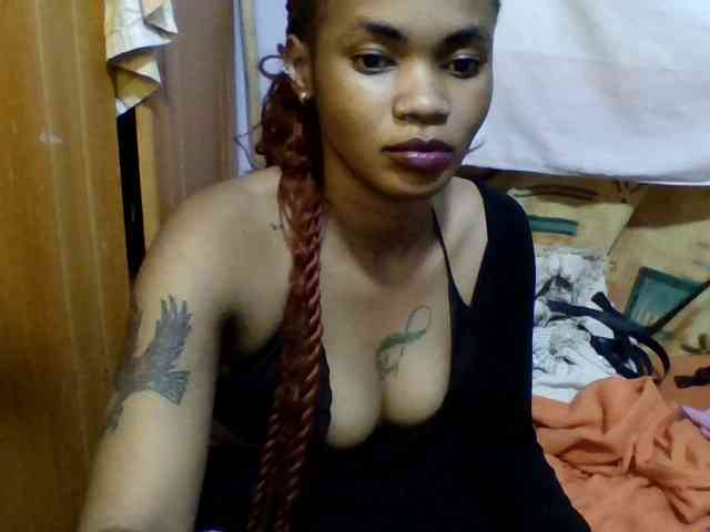 Girls-next-door webcam