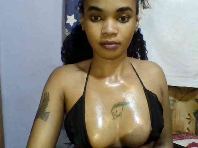 Girls-next-door webcam