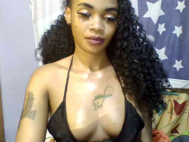 Girls-next-door webcam