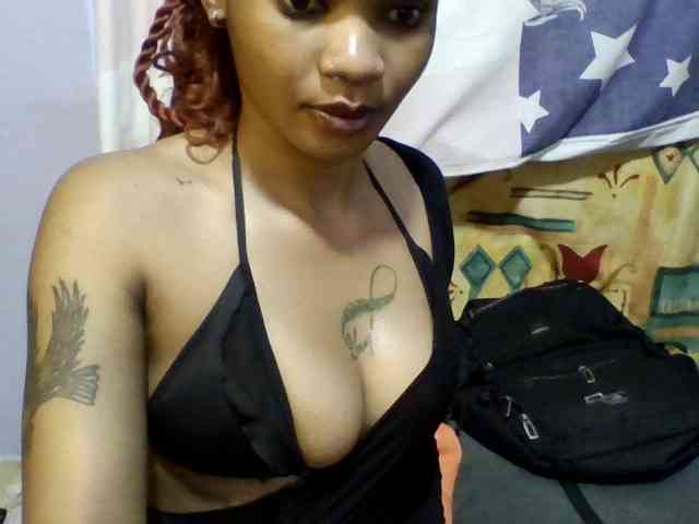 Girls-next-door webcam