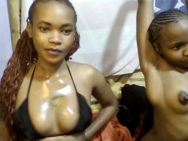 Girls-next-door webcam