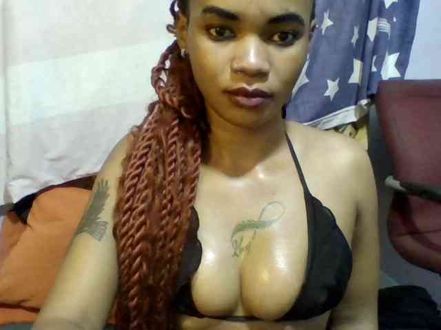 Girls-next-door webcam