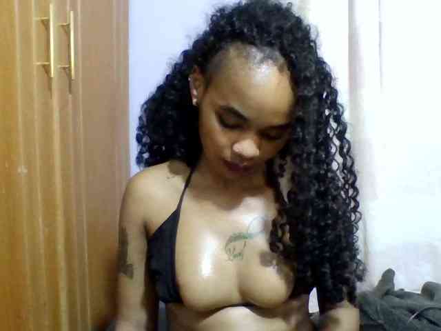Girls-next-door webcam