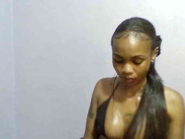 Girls-next-door webcam