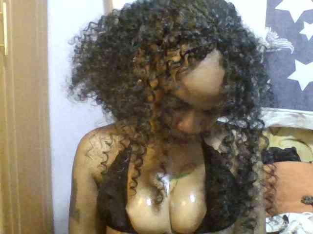 Girls-next-door webcam