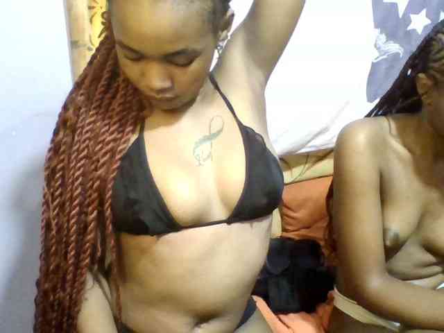 Girls-next-door webcam