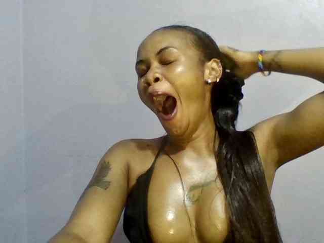 Girls-next-door webcam