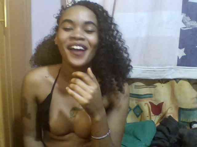 Girls-next-door webcam