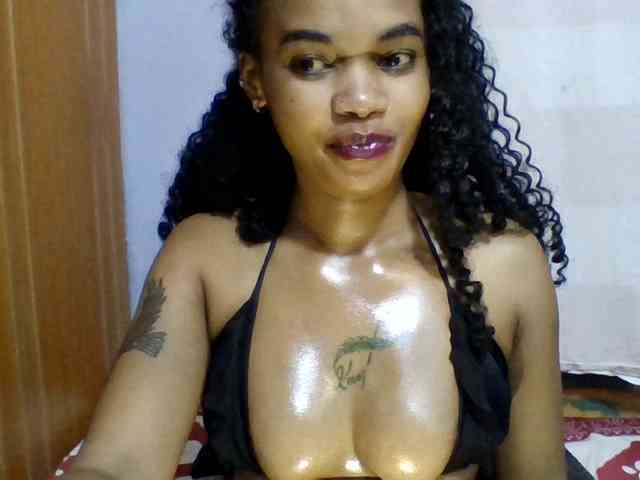 Girls-next-door webcam