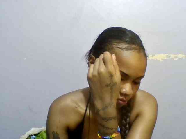 Girls-next-door webcam