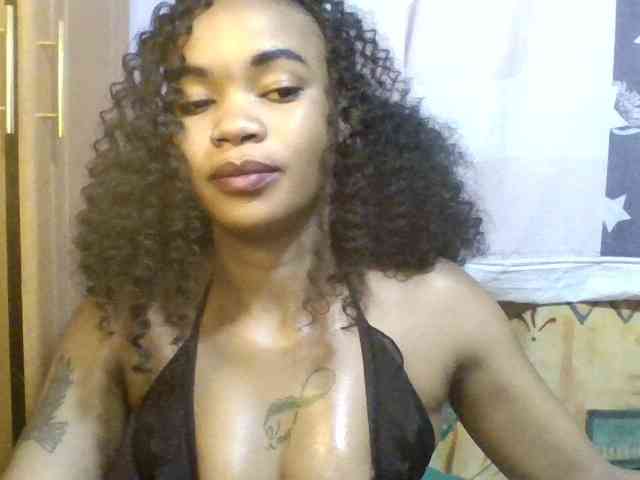 Girls-next-door webcam