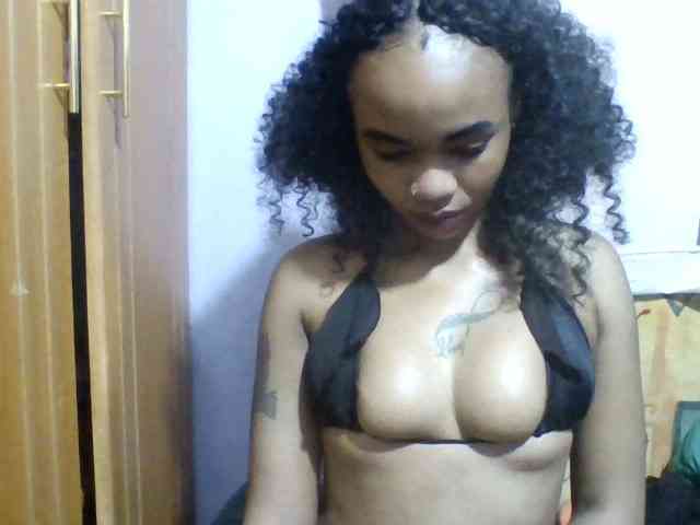 Girls-next-door webcam