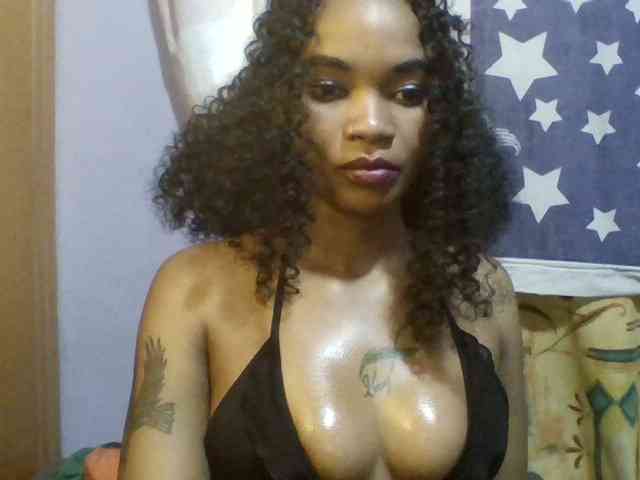 Girls-next-door webcam