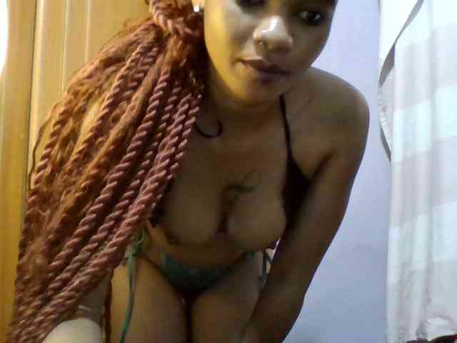 Girls-next-door webcam