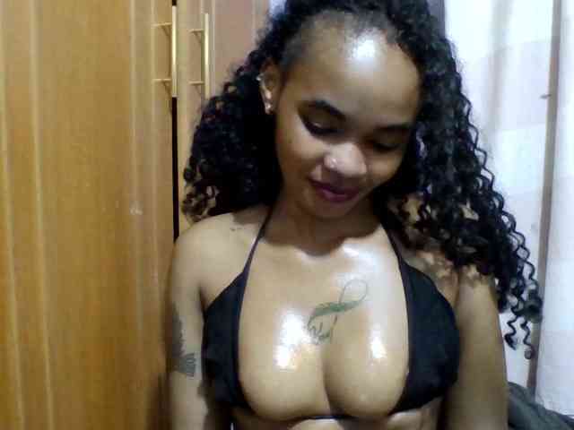 Girls-next-door webcam