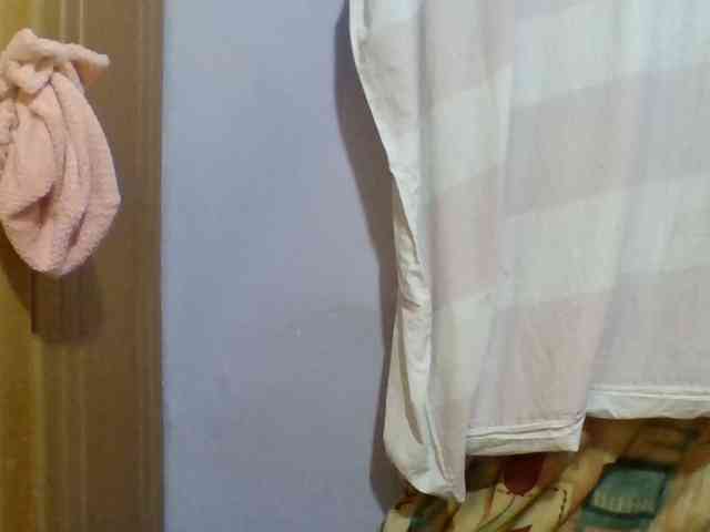 Girls-next-door webcam