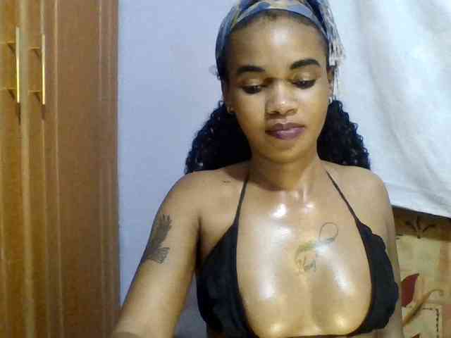 Girls-next-door webcam