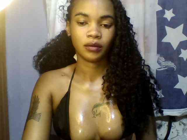 Girls-next-door webcam