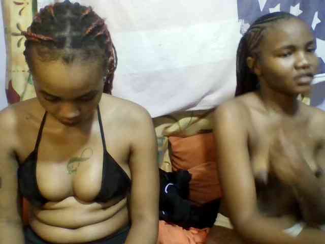 Girls-next-door webcam