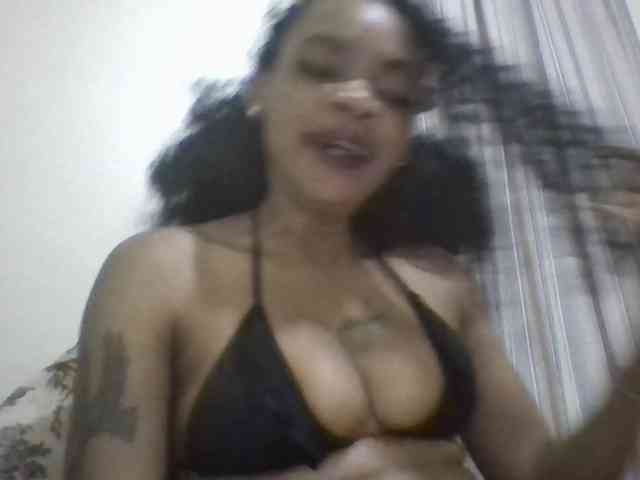 Girls-next-door webcam