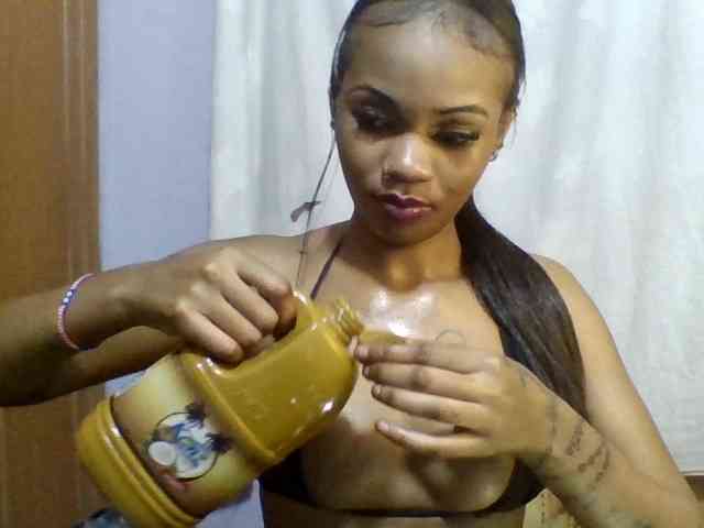 Girls-next-door webcam