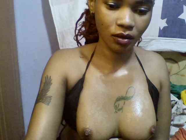 Girls-next-door webcam
