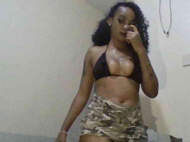 Girls-next-door webcam
