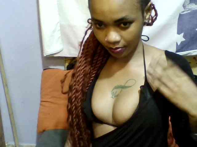 Girls-next-door webcam