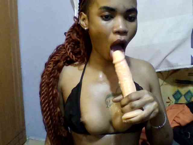 Girls-next-door webcam