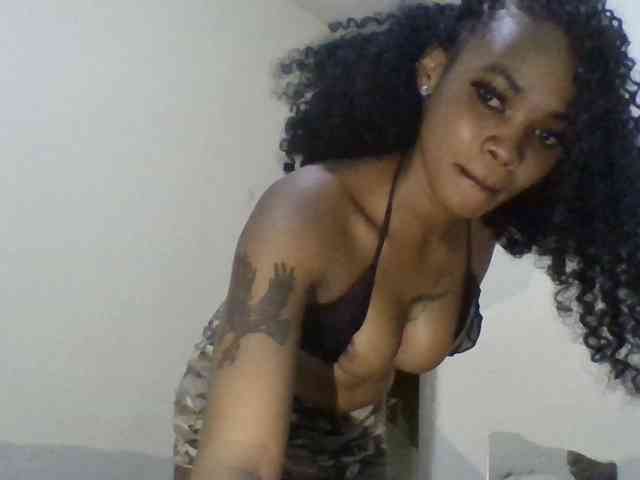 Girls-next-door webcam