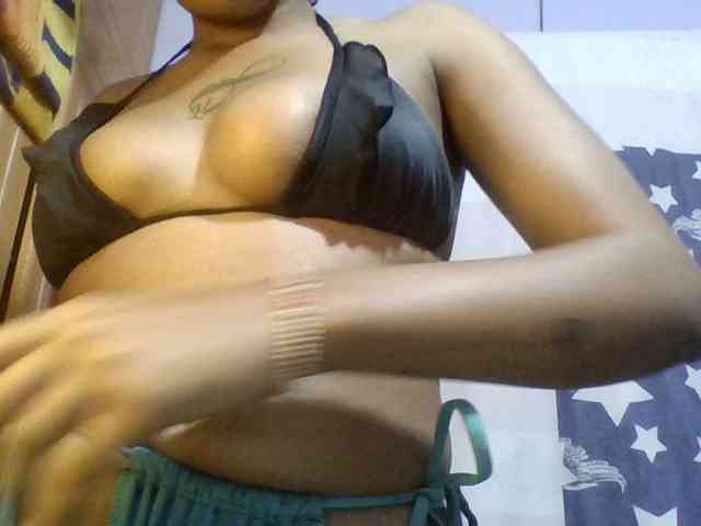 Girls-next-door webcam