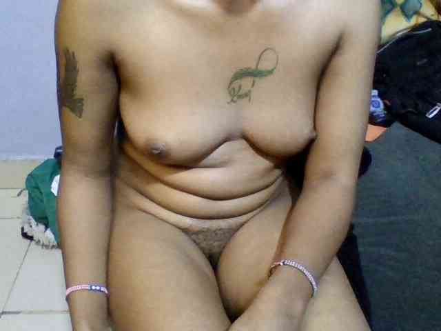 Girls-next-door webcam