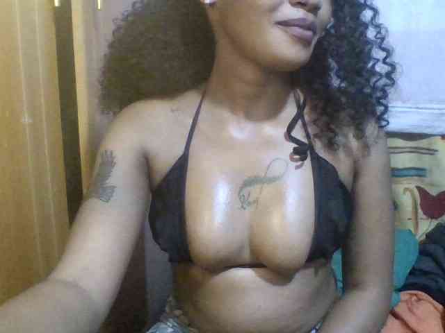 Girls-next-door webcam