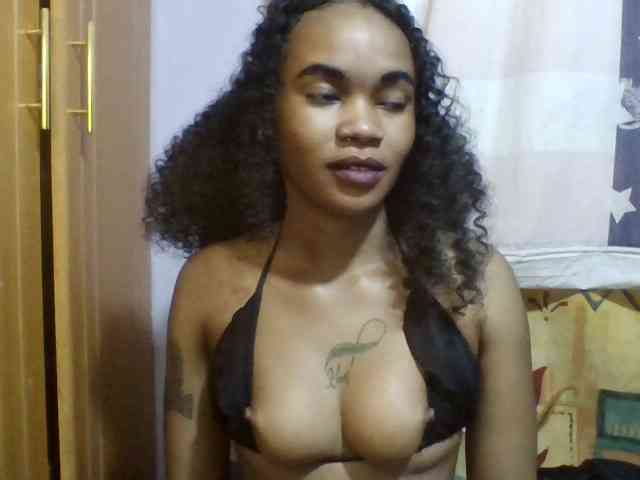Girls-next-door webcam