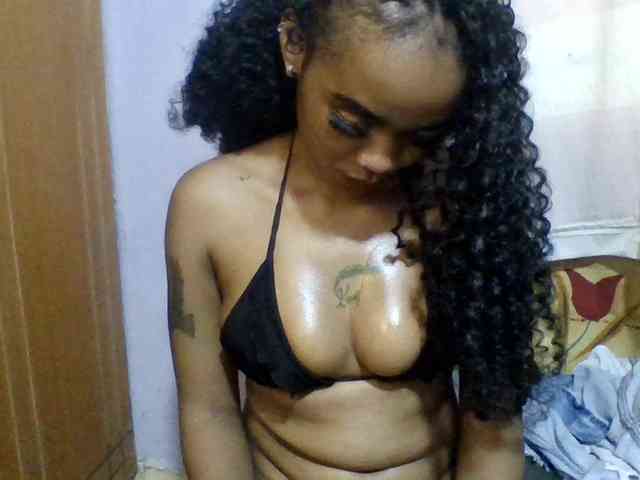 Girls-next-door webcam