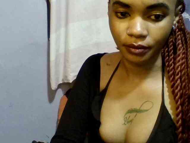 Girls-next-door webcam