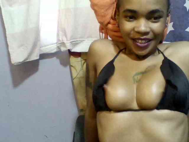 Girls-next-door webcam