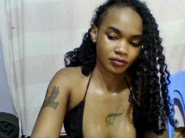 Girls-next-door webcam