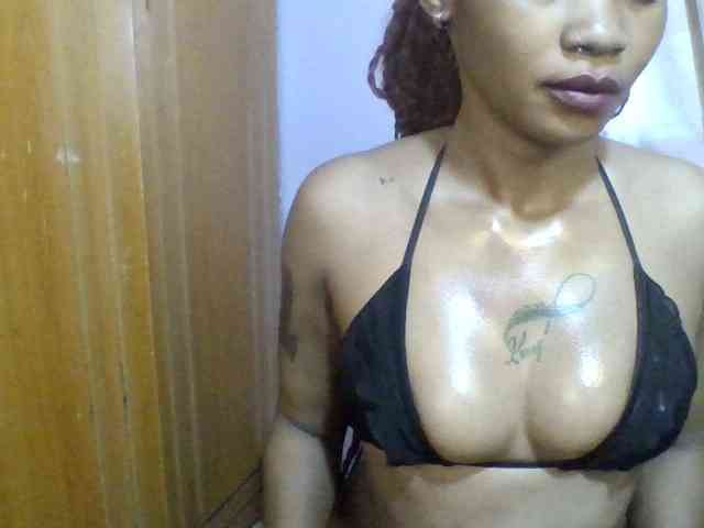 Girls-next-door webcam