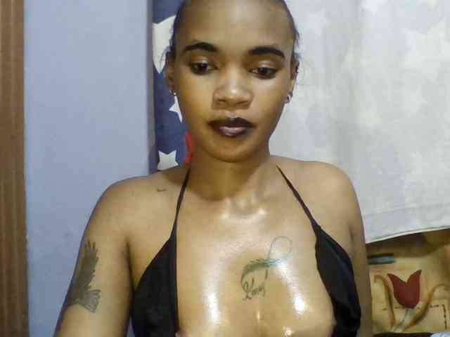 Girls-next-door webcam