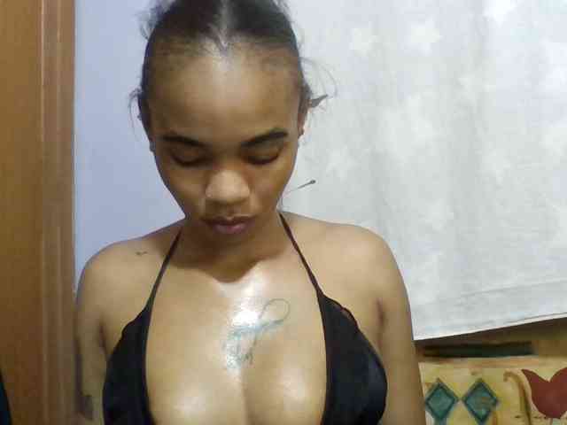 Girls-next-door webcam