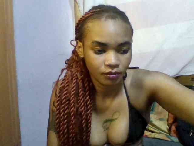 Girls-next-door webcam