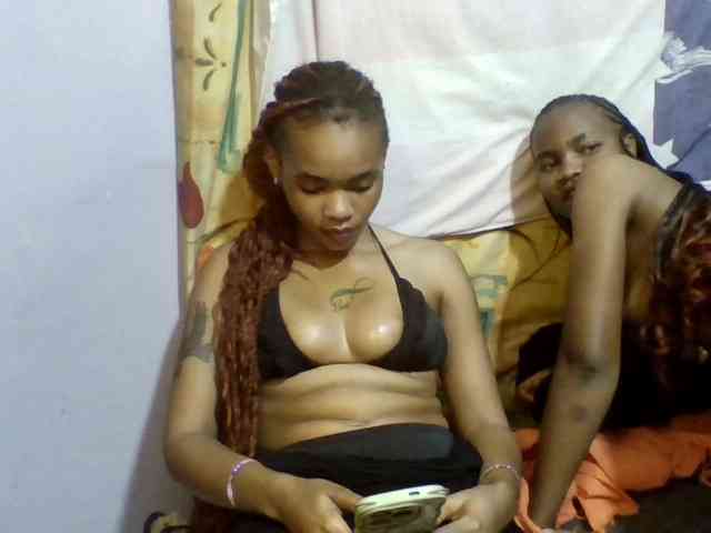 Girls-next-door webcam