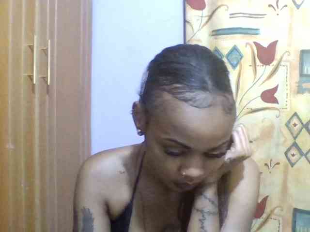 Girls-next-door webcam
