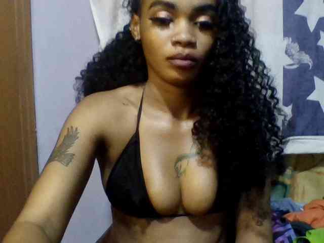 Girls-next-door webcam