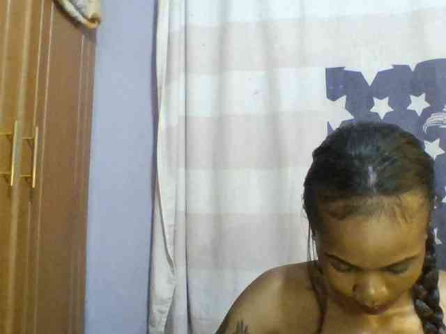 Girls-next-door webcam