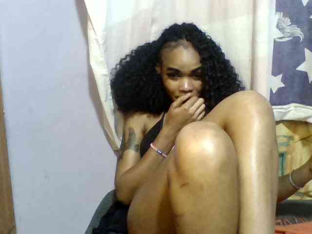 Girls-next-door webcam