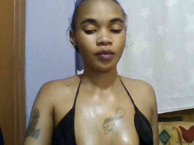 Girls-next-door webcam