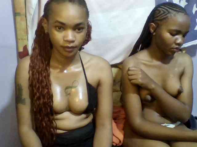 Girls-next-door webcam